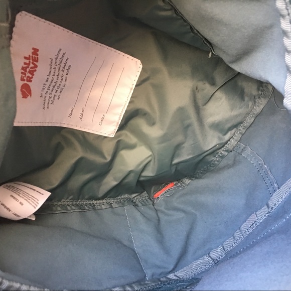 Fjallraven Kaken mini - Frost Green/Pink - Picture 4 of 5